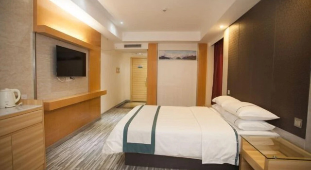 City Comfort Inn (Zhanjiang Mazhang High-speed Railway West Station Store), Rezervasyon Otel Guangdong otoparklı oteller, Otopark