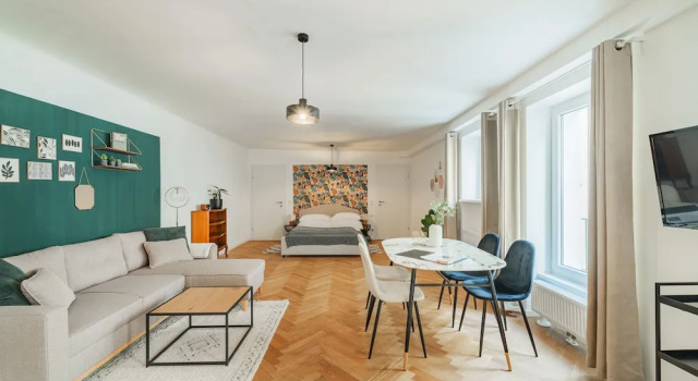 The 15s Apartments
