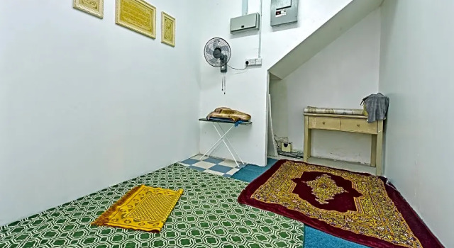 OYO 90585 D Pearl Hotel, Prenota Hotel Bayan Lepas 