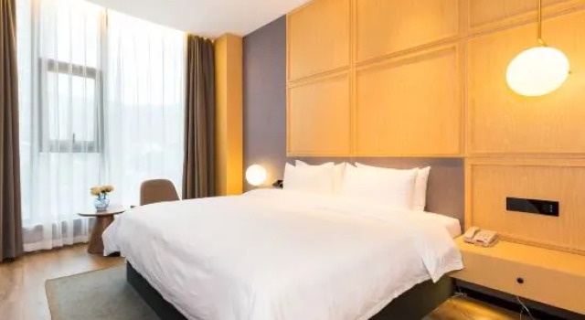 Люкс Deluxe Days Hotel Fuzhou Xiangfeng (May Fourth North Taihe Plaza Store)
