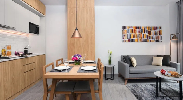 Номер Deluxe с 2 комнатами с балконом Citadines Sudirman Jakarta