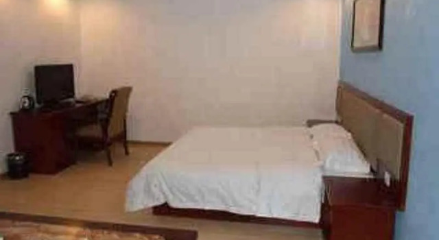 Super 8 Hotel Beijing Nanzhan, Забронировать Отель Пекин район Пекина, рядом с Majiapu Station