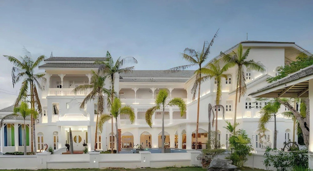 Lanna Inthan Hotel & Resort, Забронировать Курортный отель Отели провинции Чианг Мая с парковкой, Парковка
