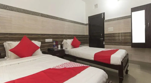 Surabhi Guest House by OYO Rooms