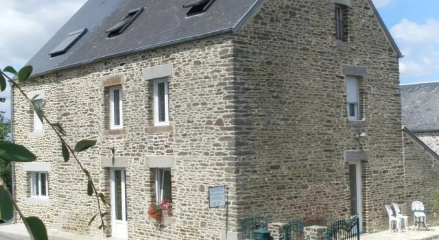 Chambres Dhôtes au Saint Avit, Забронировать Отель  