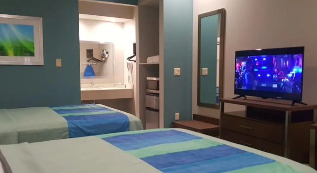 Четырёхместный номер Standard Hotel Blue - Woodlands