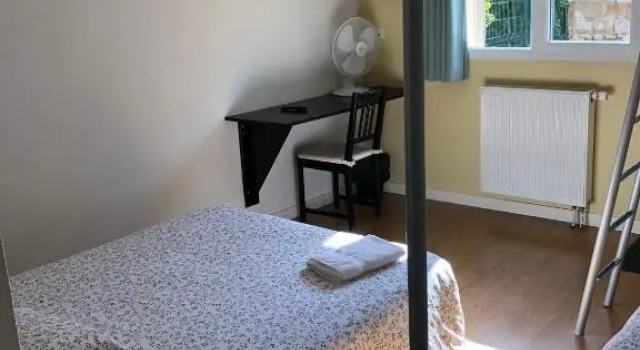 VILLA HOTEL, Prenota Hotel Le Malesherbois Francia
