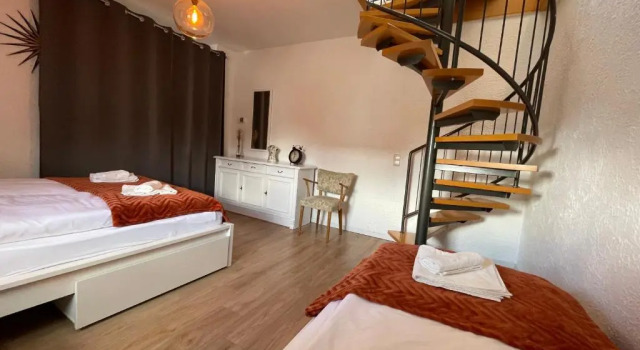 Suite Dilara by NINJA SPACES - 105QM Maisonette, Netflix, Garten, Parkplatz