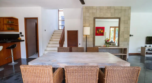 Вилла Villa Martine - Fantastic 5BR Villa - Perfect Location in Seminyak