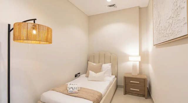 PVH -  1BR plus Single Bed - Golf Gate