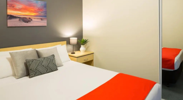 Полулюкс Frontier Hotel Darwin