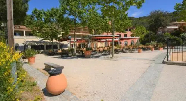 House Grospierres - 5 Pers, 35 M2, 2/1