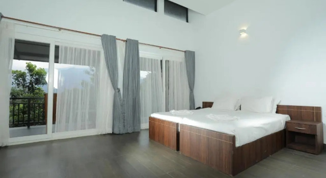 Двухместный номер Superior с видом на горы The Awakening Garden Family Resort