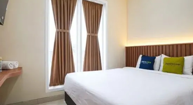 Urbanview Syariah Hidayah Living Near Stasiun Solo Balapan Surakarta, Prenota Hotel Hotel 3 stelle a Solo., 3*