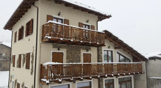 Hotel Casa Vacanze Orchidea, Забронировать Отель Недорогие отели Пьемонта, недорого