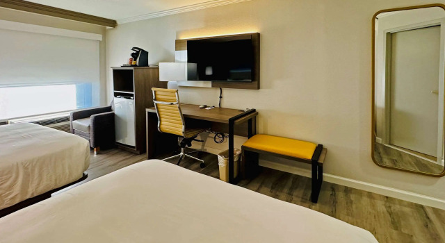 Четырёхместный номер Standard Comfort Inn & Suites Houston I-10 West Energy Corridor