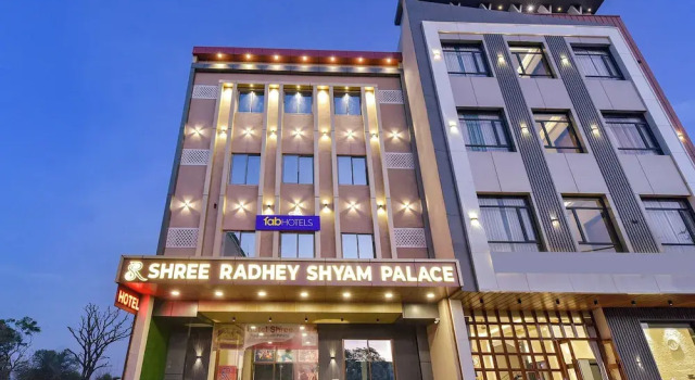 FabHotel Shree Radhey Shyam Palace - 500m Khatushyam Temple Khatoo, Забронировать Отель Отели штата Раджастхана 3 звезды, 3*