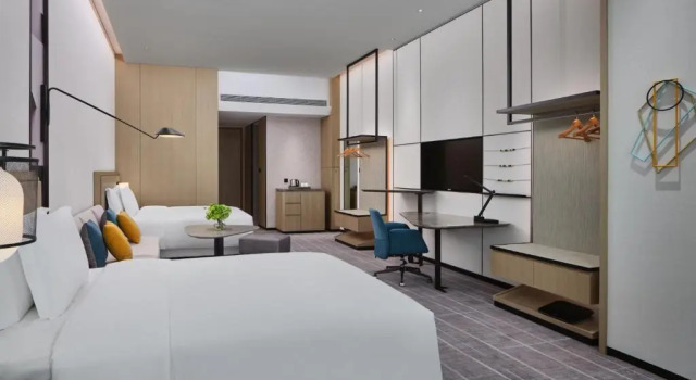 Номер Standard Crowne Plaza Qidong by IHG