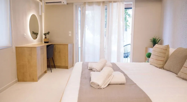 Eleftheria Suites