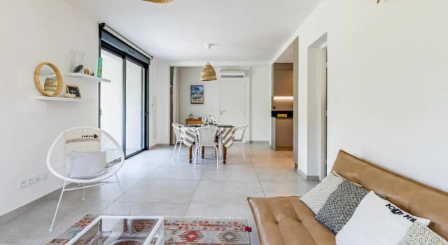 Le Clos - appartement Cassis, jardin 120m2, 2 places parking proche center et mer, Забронировать Апартаменты/квартира Апартаменты Calanques National Park, Апартаменты/квартира