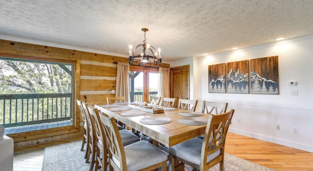 Panoramic Mtn Views: Spacious Tennessee Home!, Book Feriehus Sommerhuse i Newport, Hytte