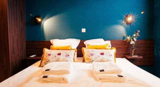 Четырёхместный номер Luxury Gran Hotel De Passage