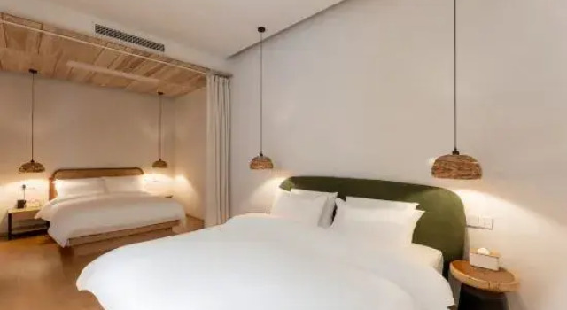 Семейный люкс с видом на внутренний двор Harbin Xincheng Hotel