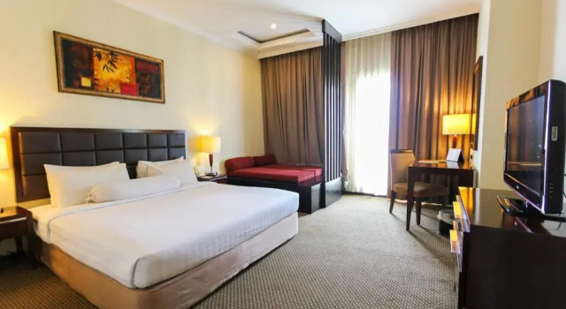 Двухместный номер Deluxe Harmoni One Convention Hotel and Service Apartments