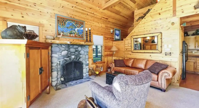 Metolius Cabin 3, Book Hotel Hoteller i Camp Sherman med parkering, Parkering