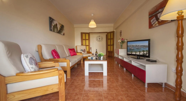 B45 - Main Avenue 2 Bed Apartment