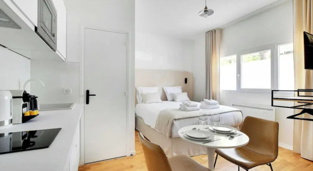Peaceful Studio - 2P - Clignancourt, Забронировать Отель Париж Иль-де-Франс, рядом с Монмартр