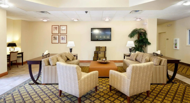 Candlewood Suites San Antonio Downtown, an IHG Hotel, Reserva ahora Hotel San Antonio 