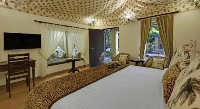 Gir Lion Safari Camp, Rezervovat Hotel Hotely v Gujarat s parkováním, Parkování