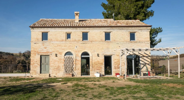 Charm and well-being in a rural setting. Dedicated to all those who seek comfort and style but love-Casa Rurale Botonto, Rezervovat Hotel Macerata 