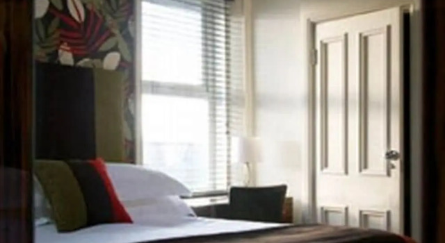 The Townhouse Hotel