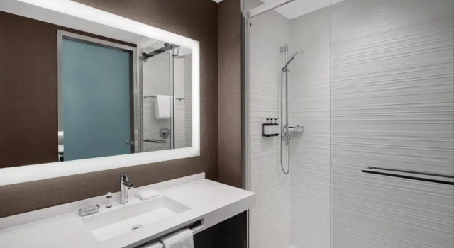 Номер Standard AC Hotel by Marriott Little Rock Downtown