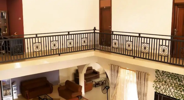 Osaah Bema lodge, Buchen Sie Hotel Kumasi Ghana