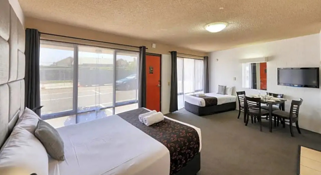 Номер Superior City Reach Motel