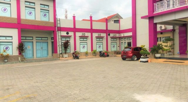 MS Hotel Pinrang Mitra RedDoorz, Prenota Hotel Pinrang South Sulawesi