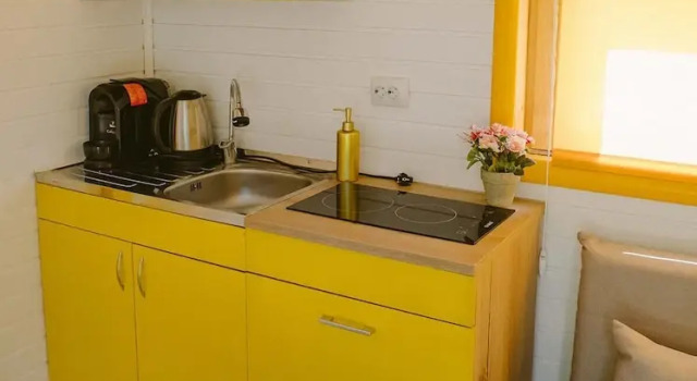 Номер Comfort Pura Vida Downtown Tiny houses Bucharest