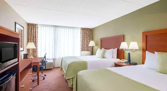 Четырёхместный номер Deluxe Hawthorn Extended Stay by Wyndham Ellsworth Bar Harbor