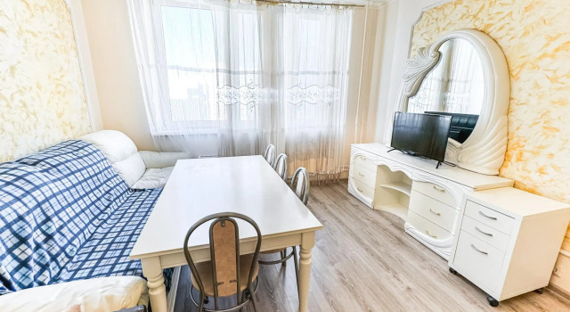 Posutochno50 Sovkhoznaya 11, Rezervovat Apartmán Hotely v Chimki s parkováním, Parkování