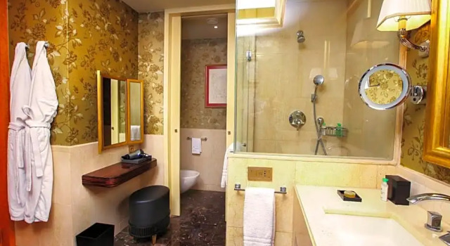 Люкс Four Seasons Deluxe с видом на море Four Seasons Hotel Beirut