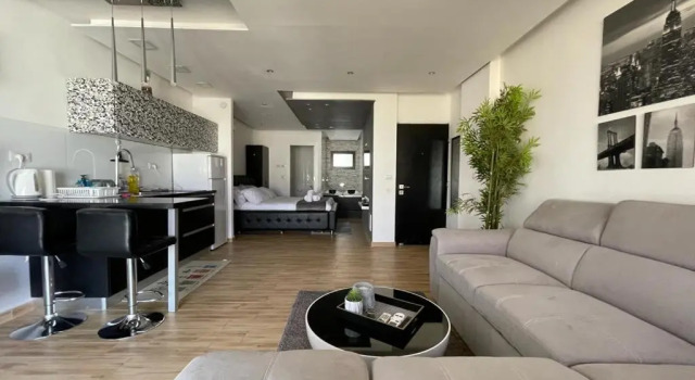Love Eilat+balcony, Забронировать Отель Отели в центре Эйлата, в центре, Парковка