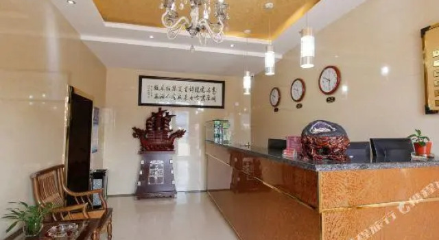 OYO Baoji Dingsheng Hotel, Buchen Sie Hotel Baoji Shaanxi