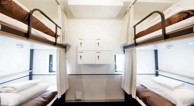 WeBase Hakata Hostel, Забронировать Хостел Хаката , рядом с Daimaru Fukuoka Tenjin
