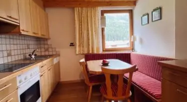 Appartements Birkenhof, Book Apartment Hotels in Vorarlberg with Parking, Parking