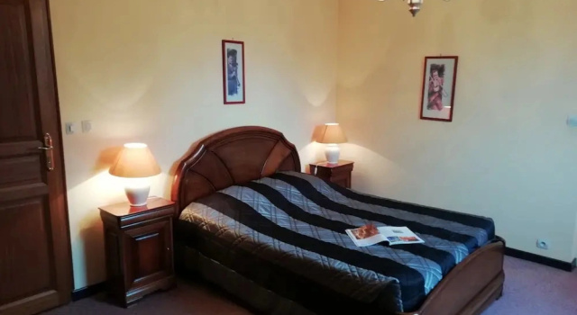 Holiday Home in Quend-plage Near Forest, Book Feriehus Sommerhuse i Pikardiet, Hytte