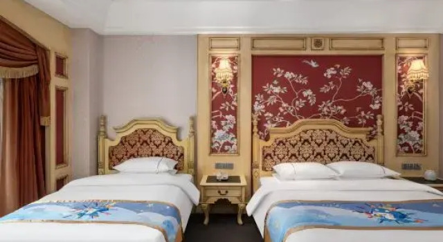Семейный номер Standard Homeland International Hotel