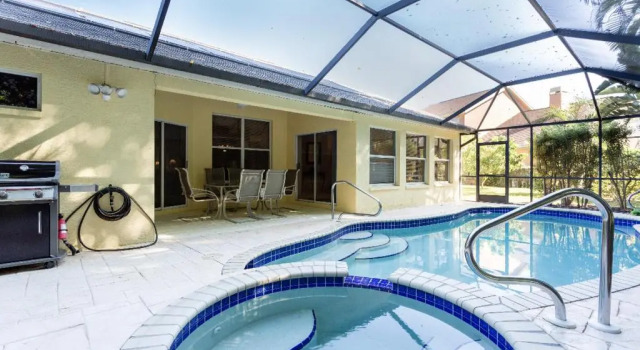 Коттедж Serene & Attractive Heated Pool Spa Home
